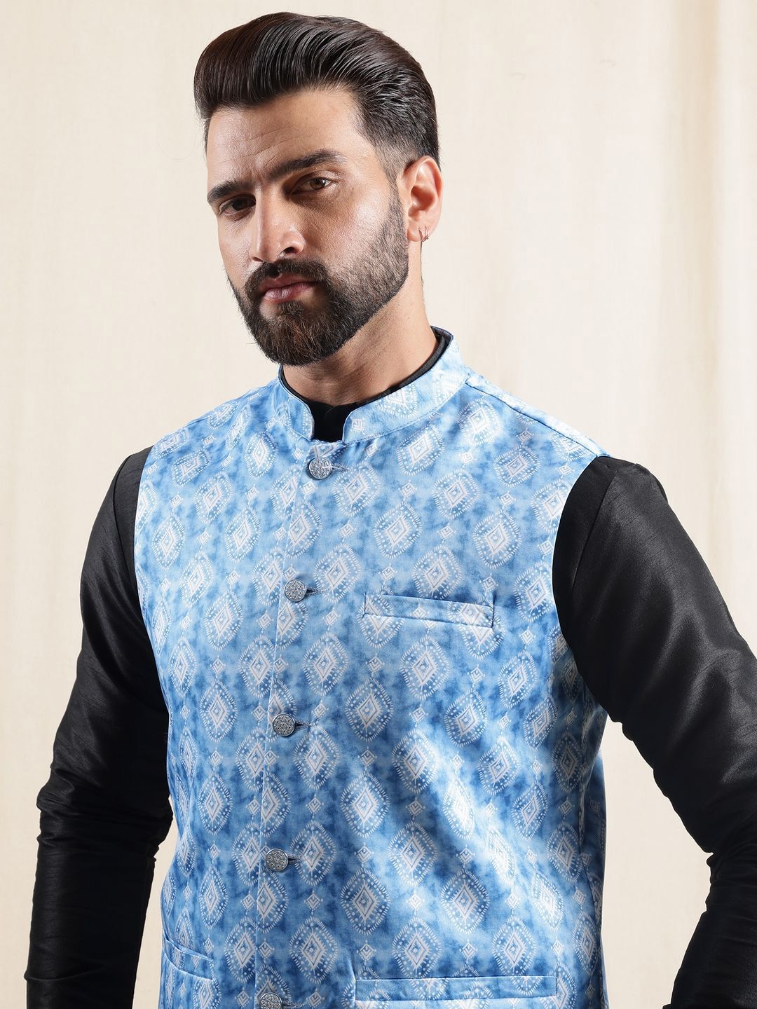 Anouk Mandarin Collar Straight Kurta With Pyjamas & Nehru Jacket