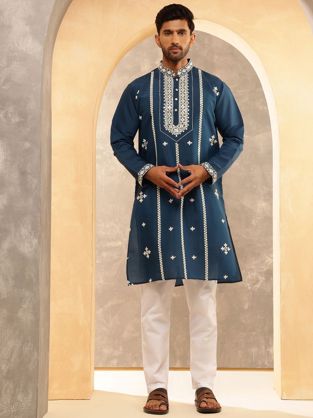 Anouk Men Floral Embroidered Kurta with Pyjama
