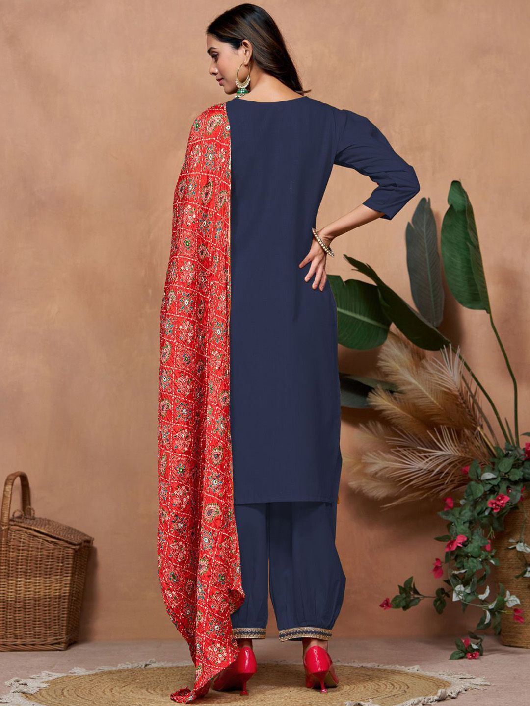 KALINI Ethnic Motifs Yoke Design Thread Work Straight Kurta With Salwar & Dupatta
