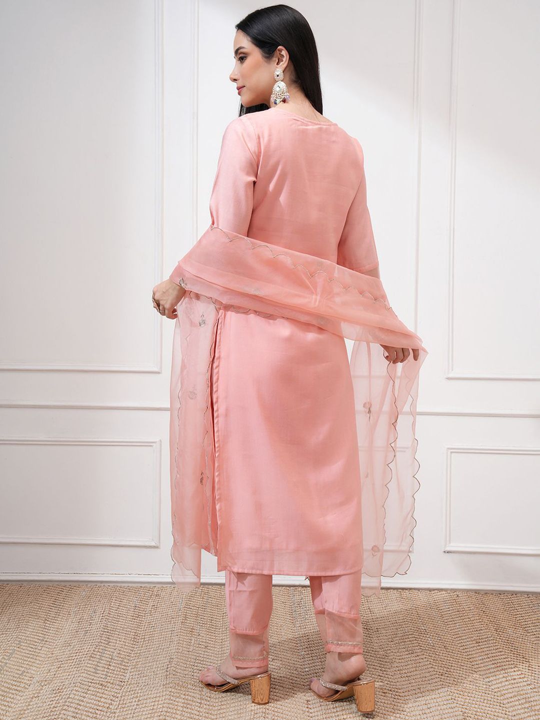 Vishudh Women Embroidered Roman Kurta With Bottom & Nylon Organza Dupatta