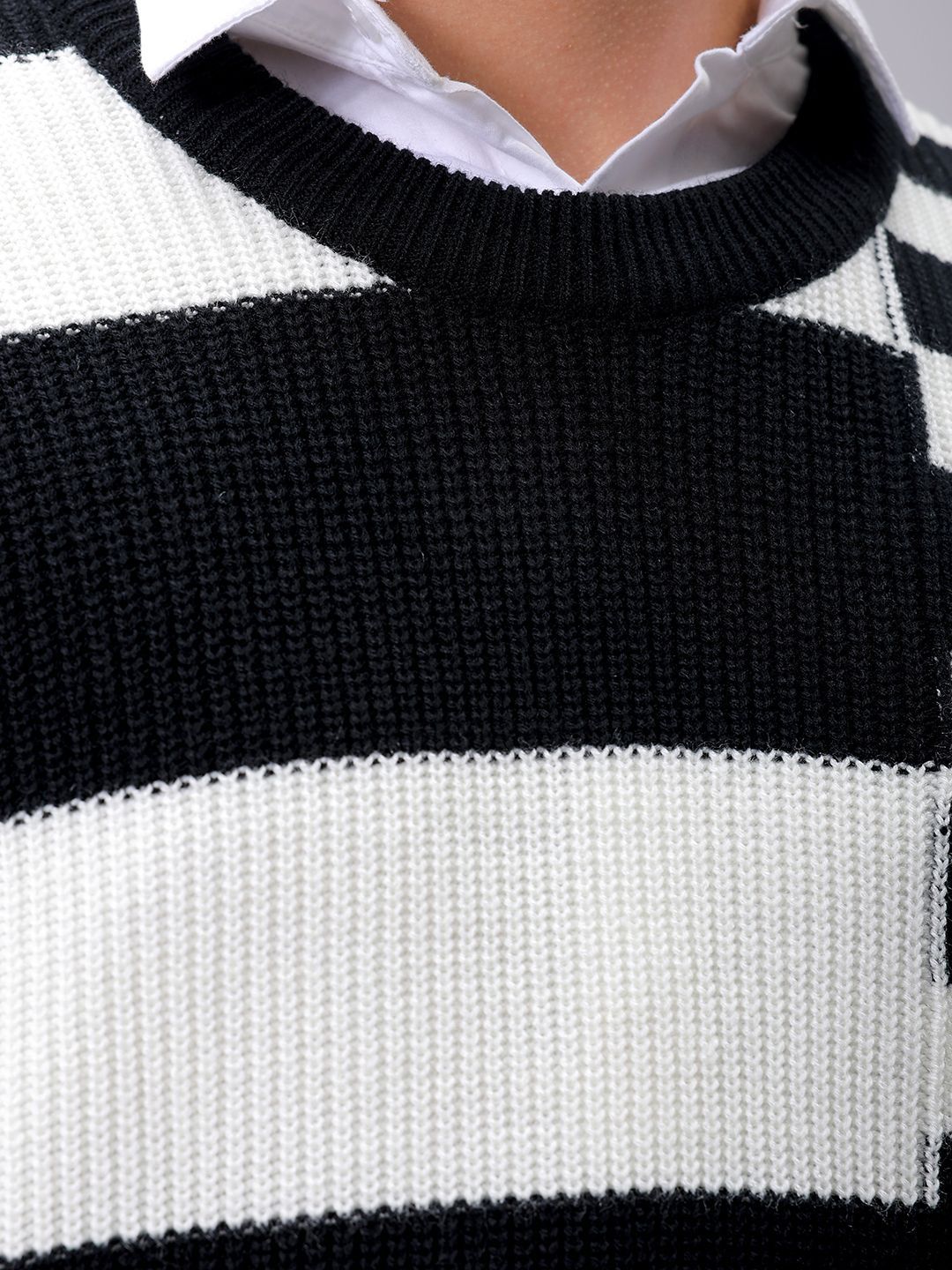 The Indian Garage Co Men Striped Pullover