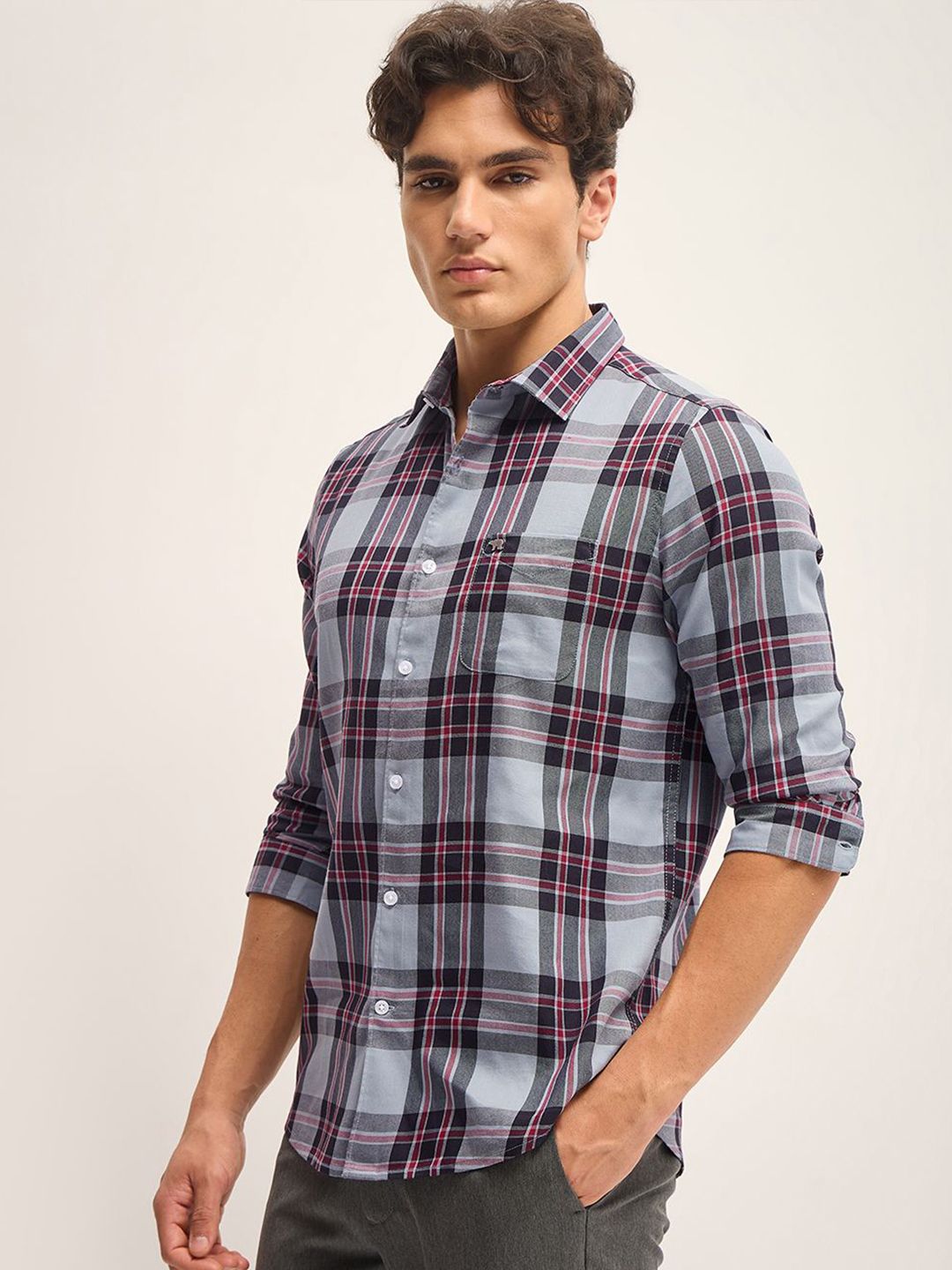 THE BEAR HOUSE Men Slim Fit Tartan Checks Casual Shirt