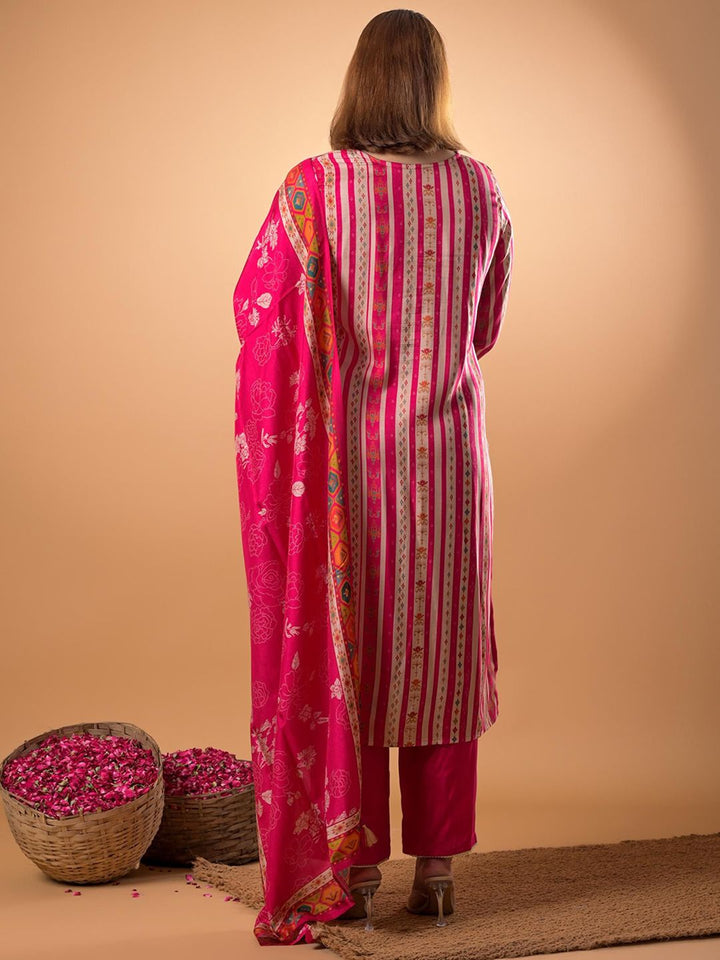 Mamicha Women Ethnic Motifs Printed Cotton Kurta with Trousers & Dupatta