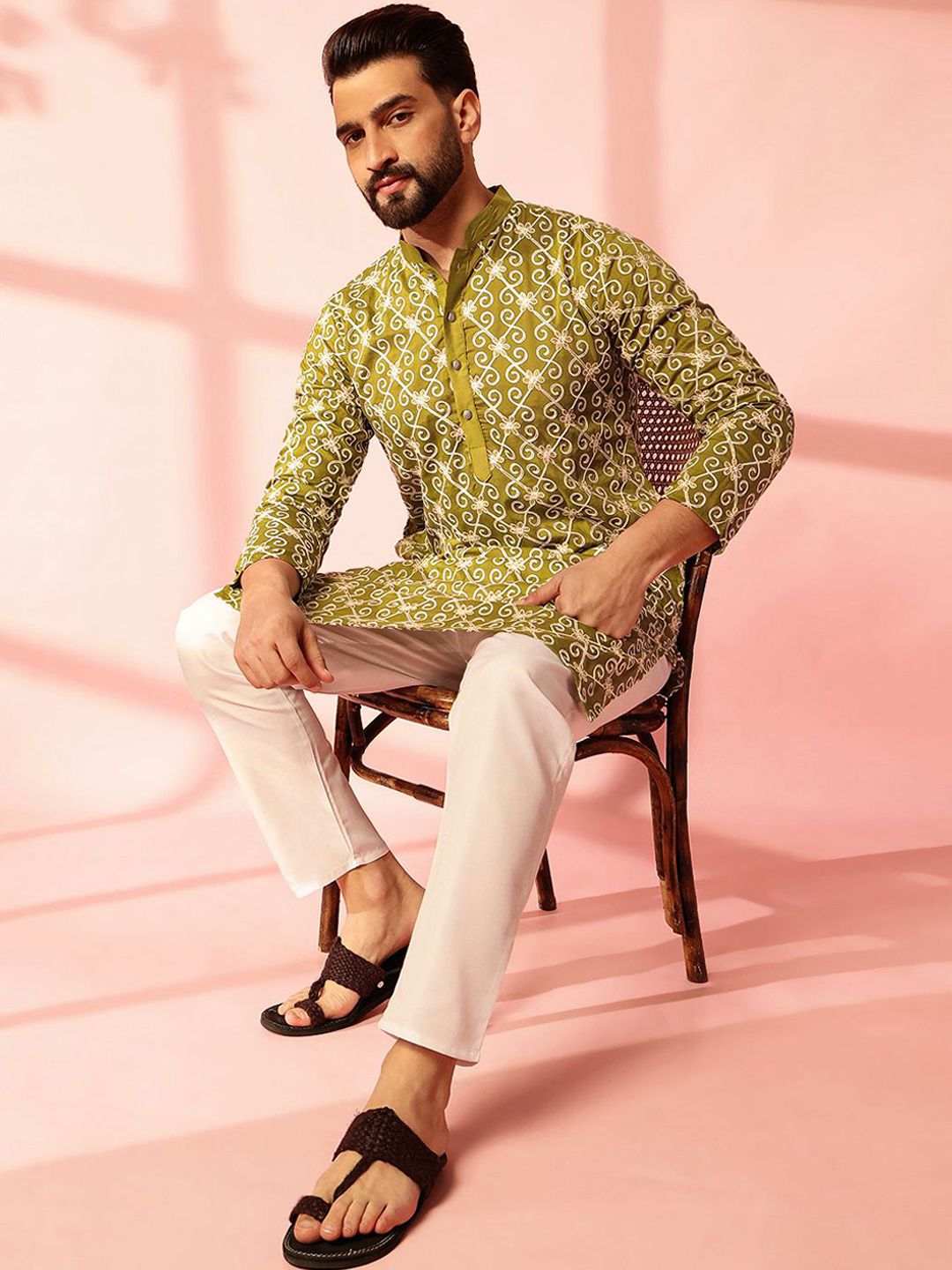 Anouk Men Floral Embroidered Regular Pure Cotton Kurta with Pyjamas