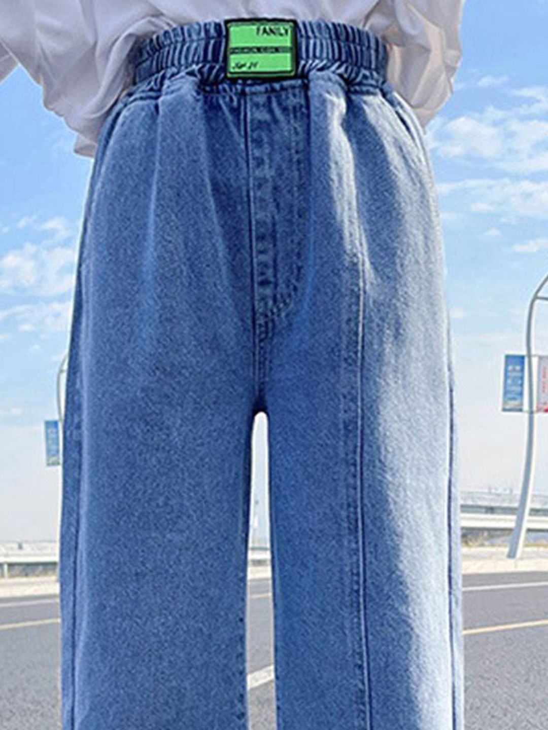 YK Girls Comfort Relaxed Fit High-Rise Stretchable Jeans