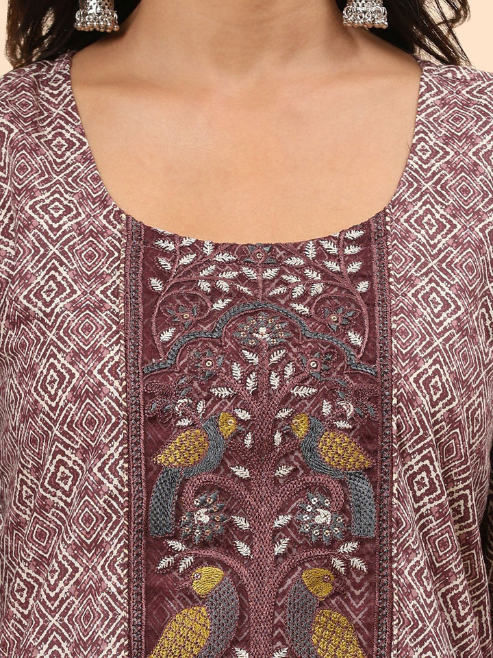 Mamicha Women Printed Regular Thread Work Pure Cotton Kurta with Palazzos & With Dupatta