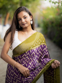 KALINI Geometric Printed Poly Georgette Saree