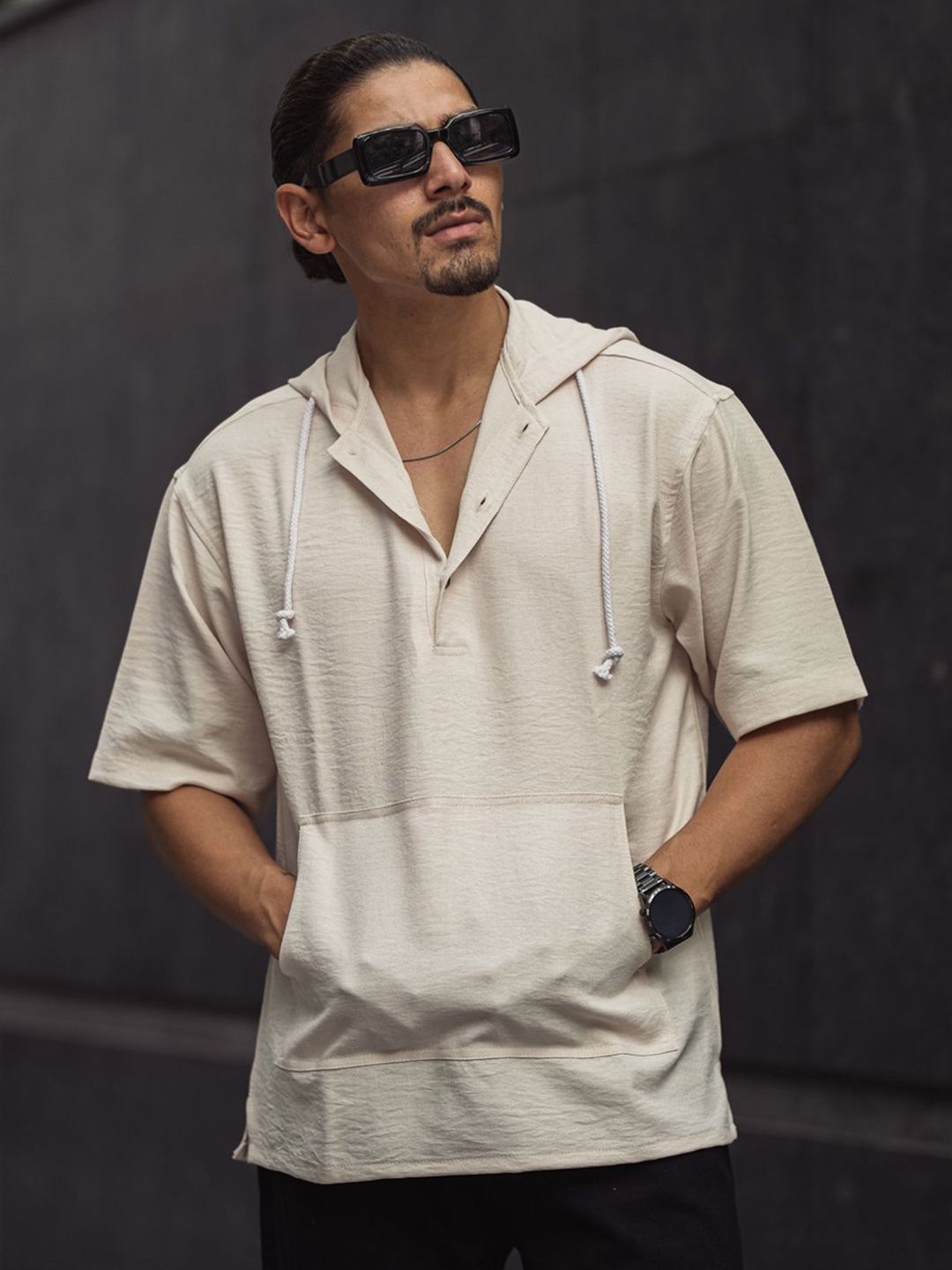 Powerlook Men Hooded Drop-Shoulder Sleeves T-shirt