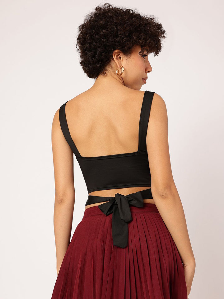 DressBerry Twisted Twirl Tie-Up Crop Top