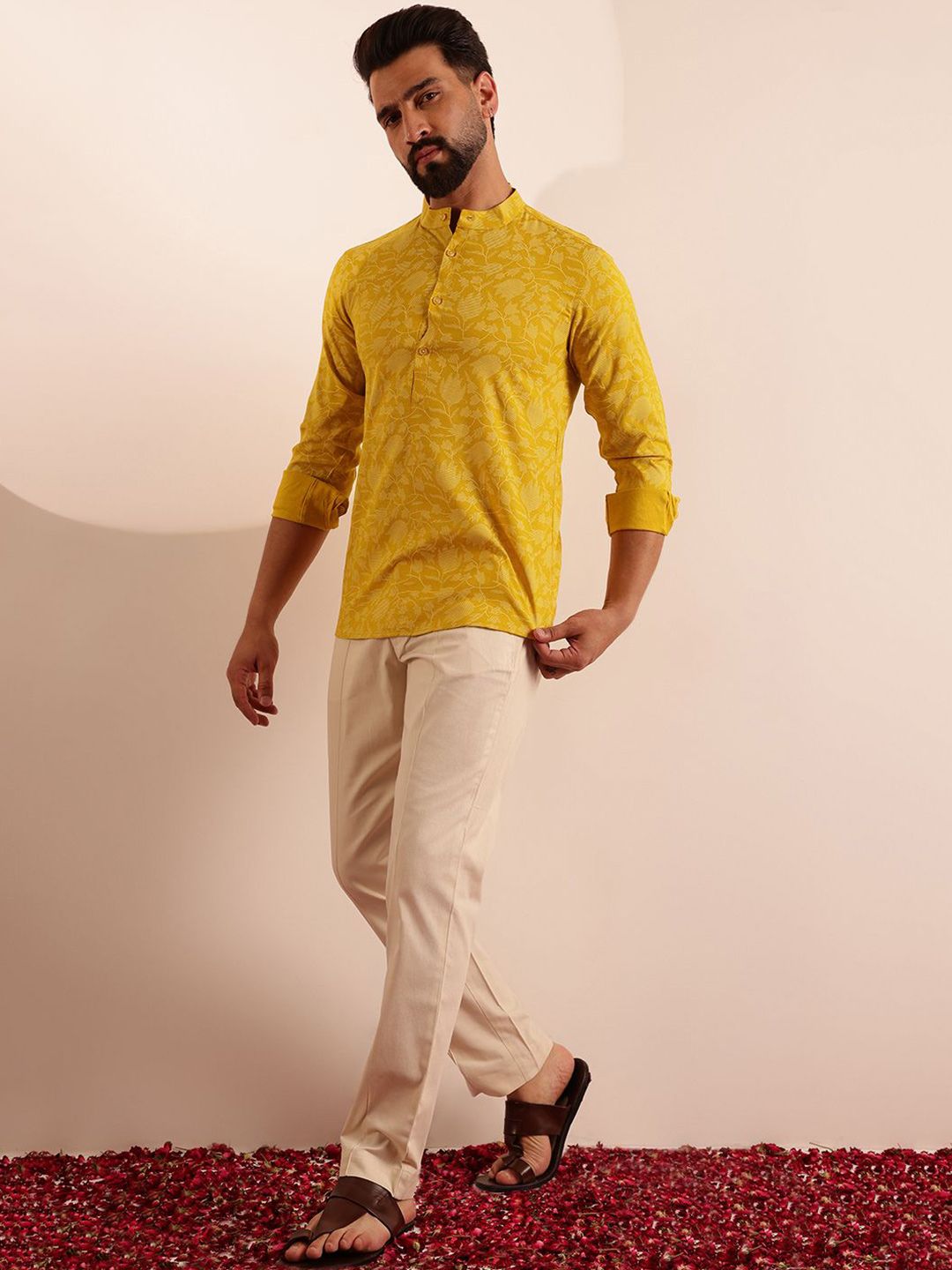 Anouk Men Floral Printed Kurta Pendek