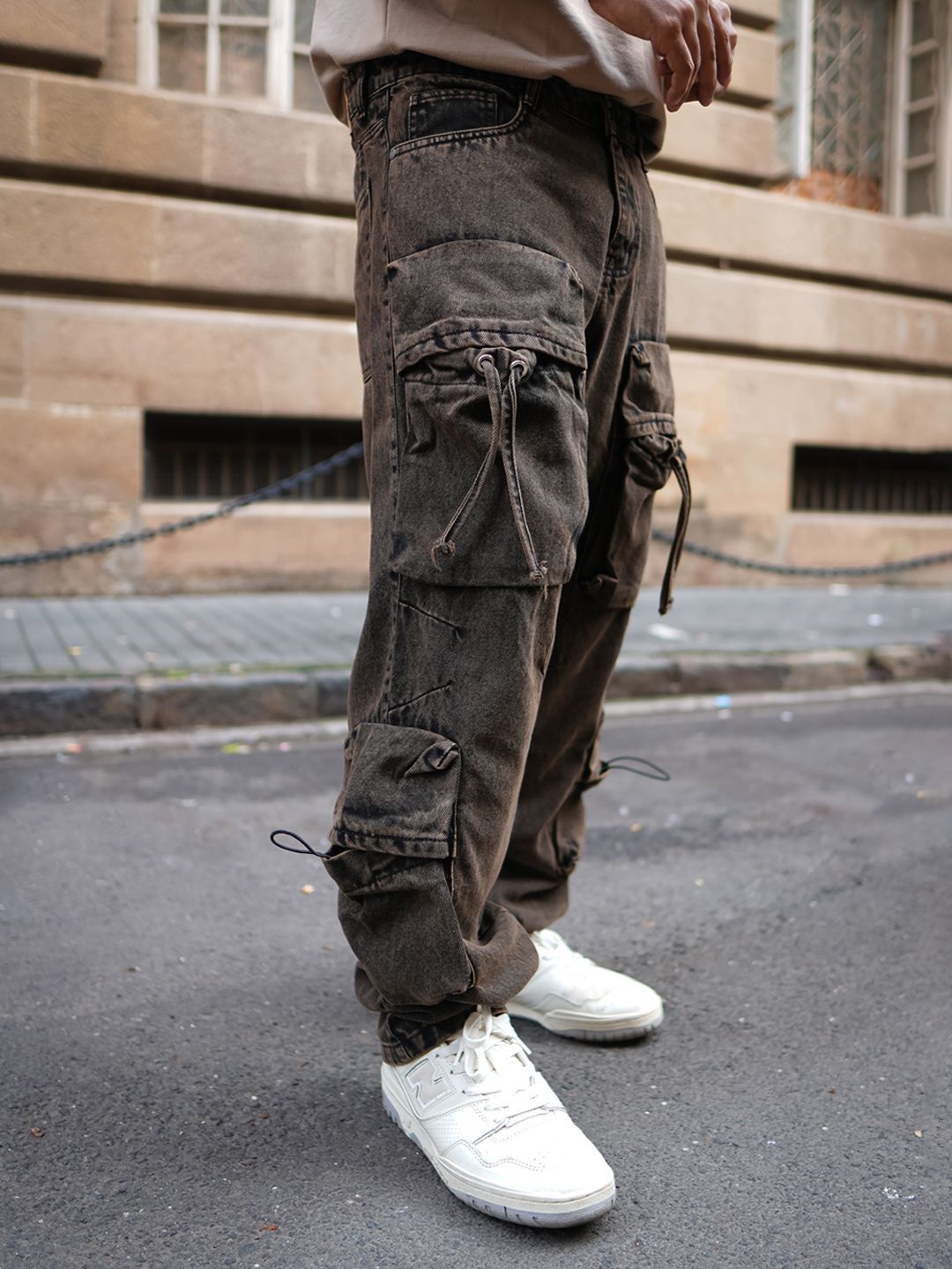 Powerlook Men Solid Loose Fit Cargos Trousers