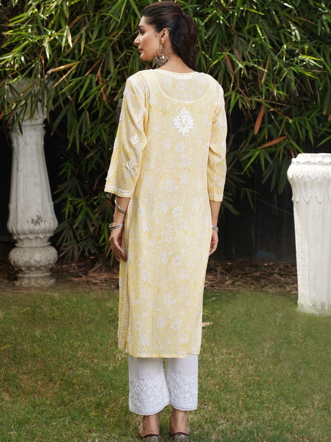 Rumah Wanita Chikankari Motif Etnik Bersulam Chikankari Cetakan Indie Kurta