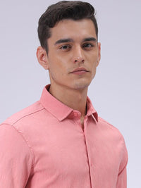 The Indian Garage Co Men Slim Fit Textured Jacquard Resortwear Shirt