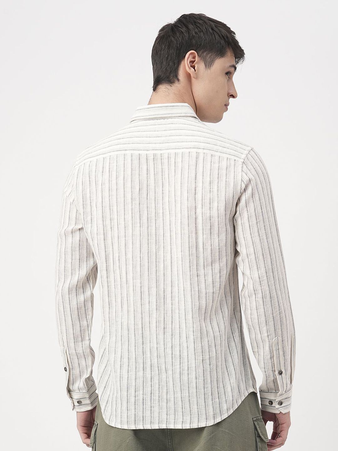 VASTRADO Men Classic Slim Fit Multi Stripes Opaque Striped Casual Shirt