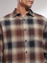 HIGHLANDER Men Comfort Relaxed Fit Cutaway Collar Checked Cotton Casual Shirt