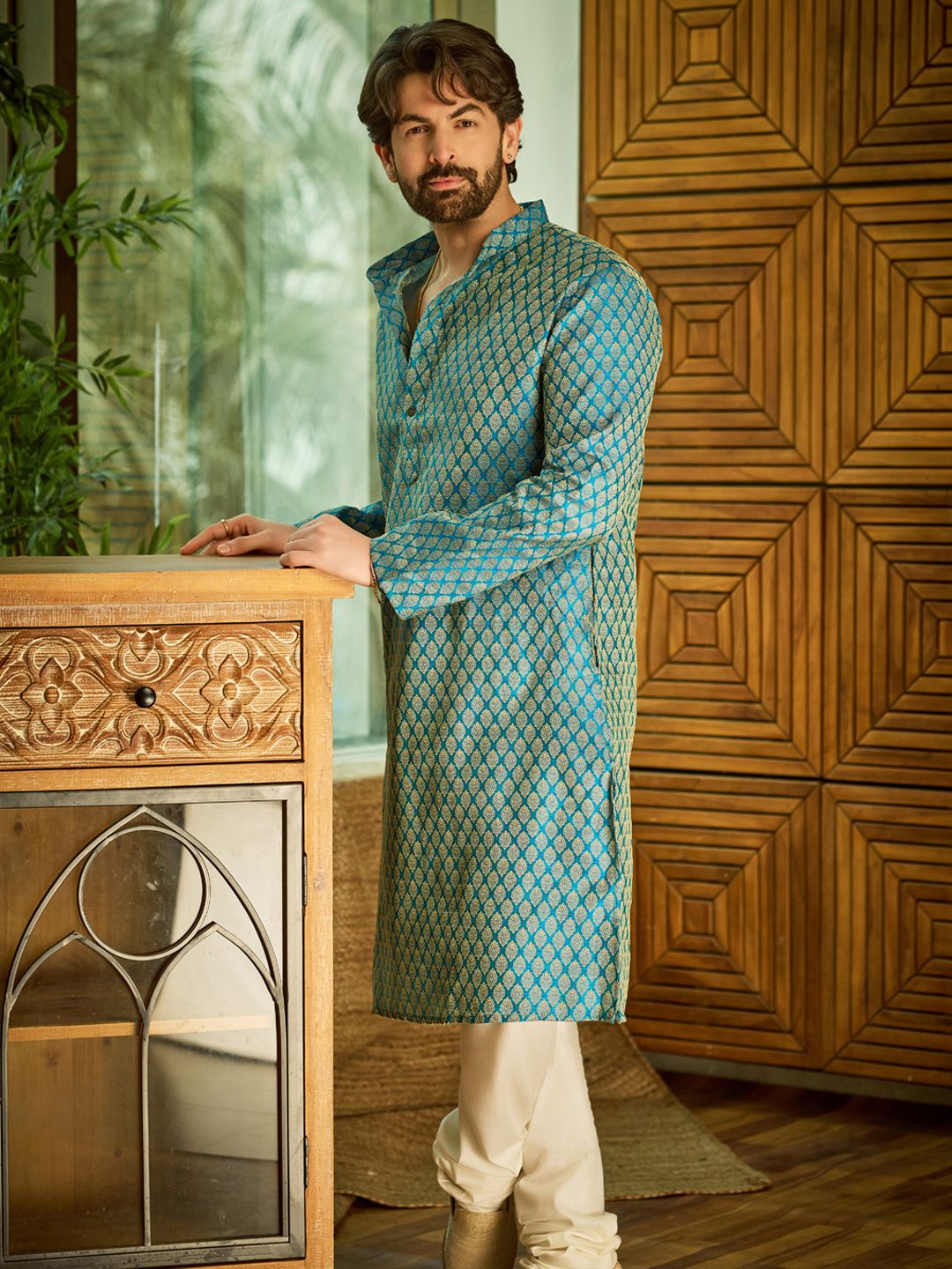 SOJANYA Ethnic Motifs Woven Design Mandarin Collar Kurta With Churidar