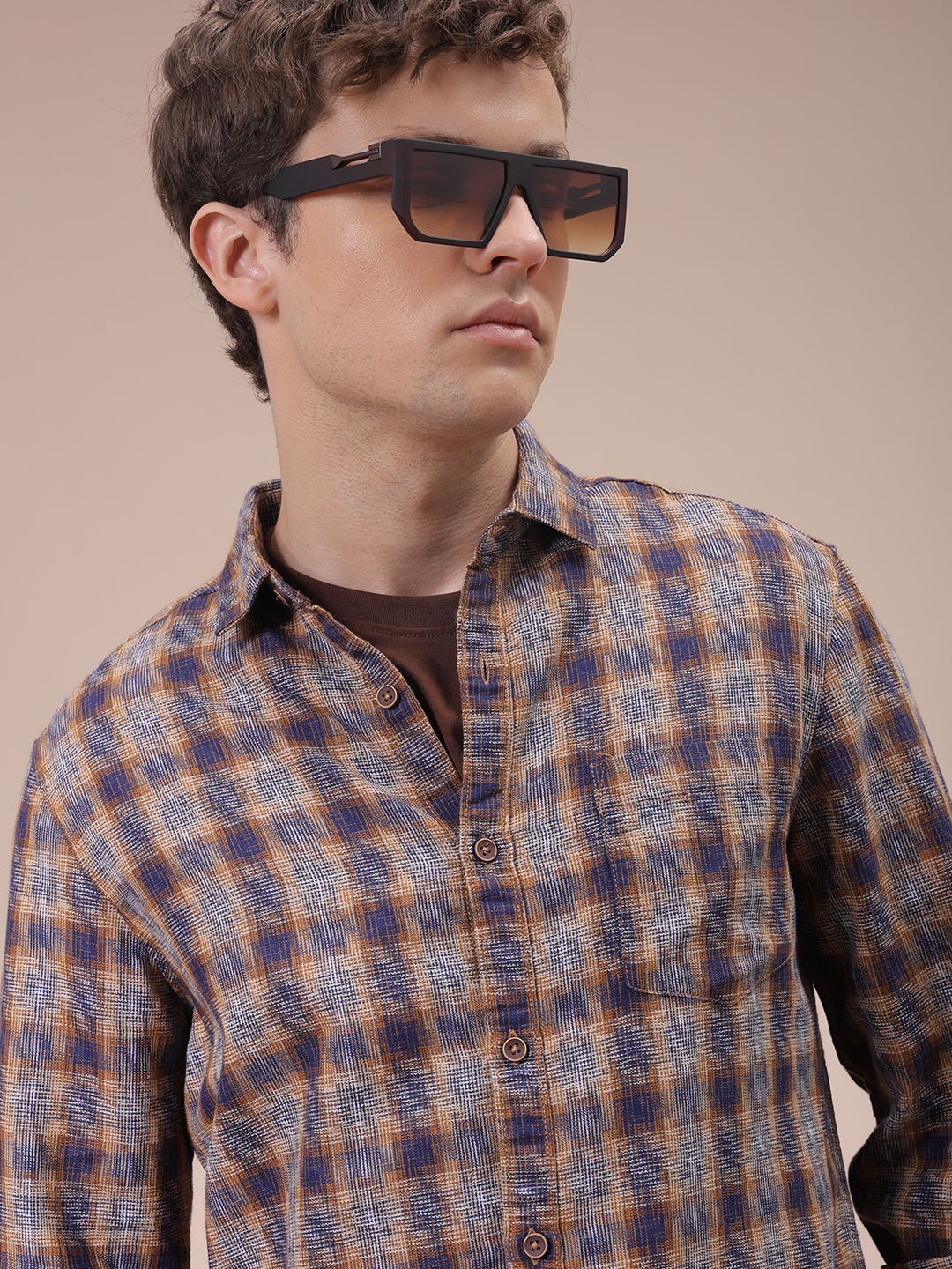 The Indian Garage Co Men Cutaway Collar Checked Cotton Slim Fit Casual Shirt
