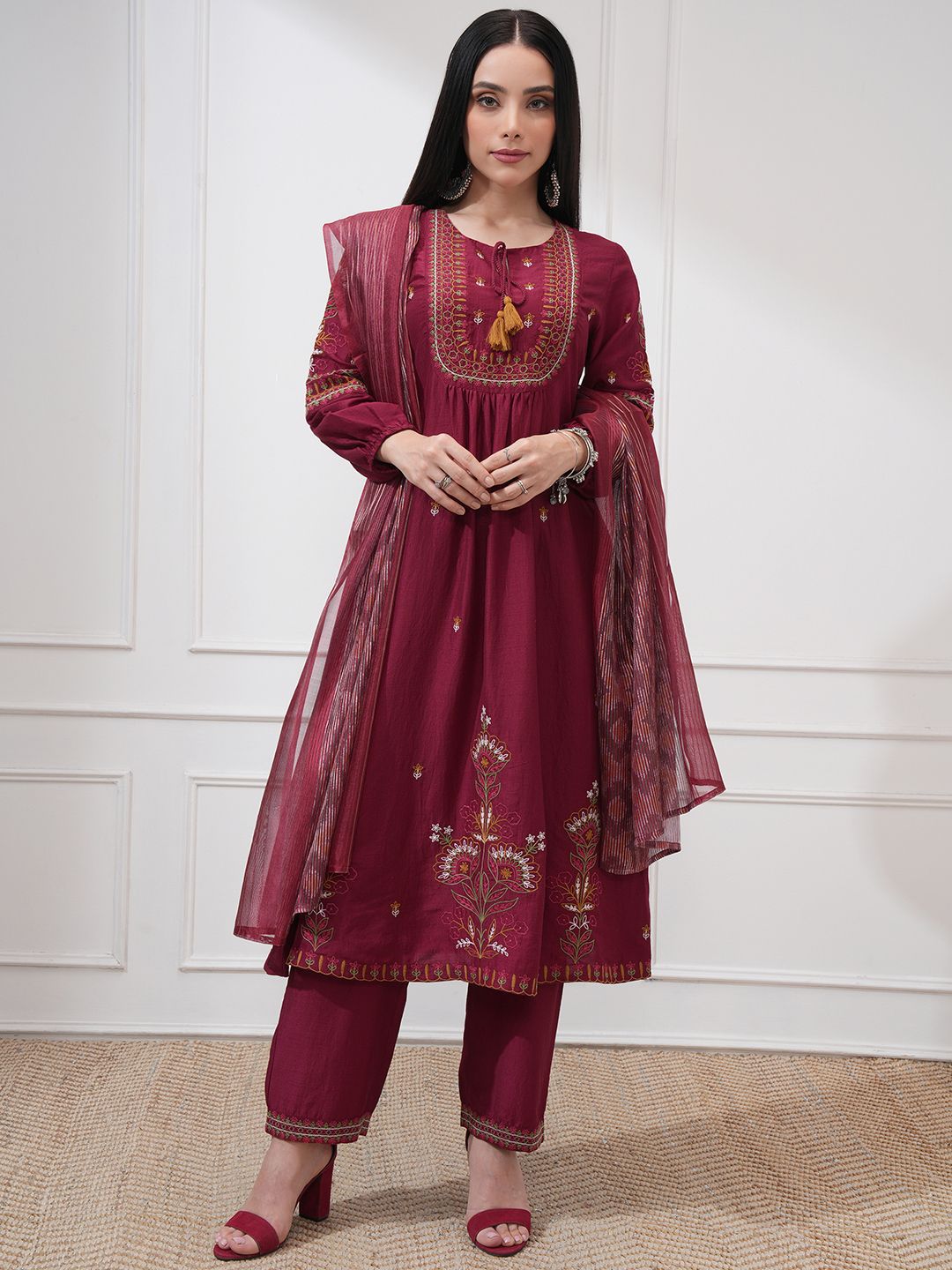 Vishudh Floral Embroidered Tie-Up Neck Thread Work Anarkali Kurta With Trouser And Dupatta