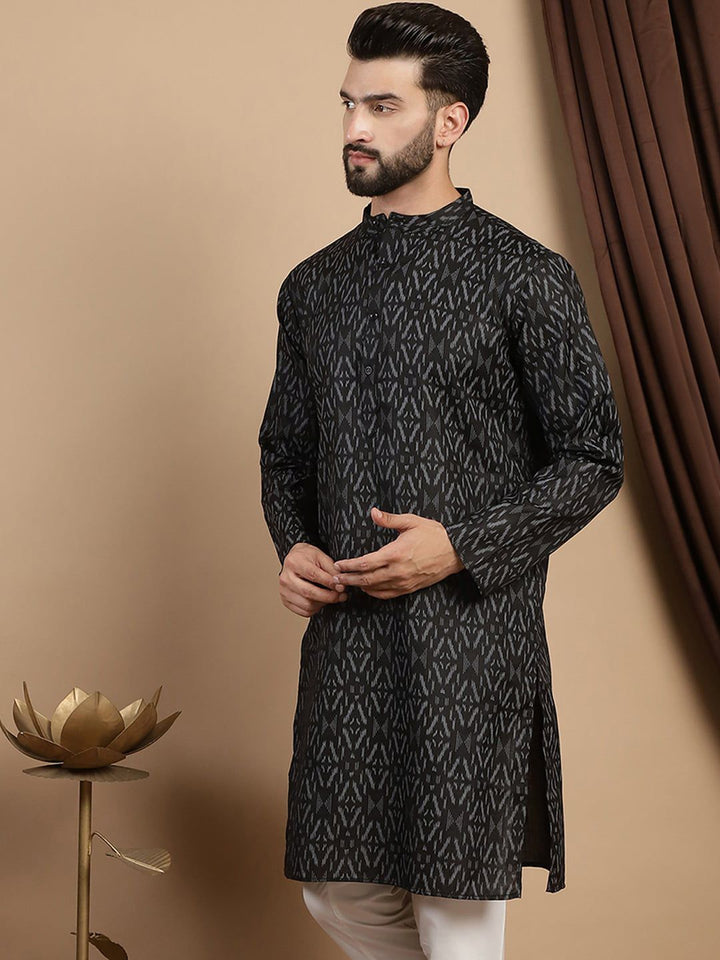 Kurta Kolar Mandarin Bercetak Anouk