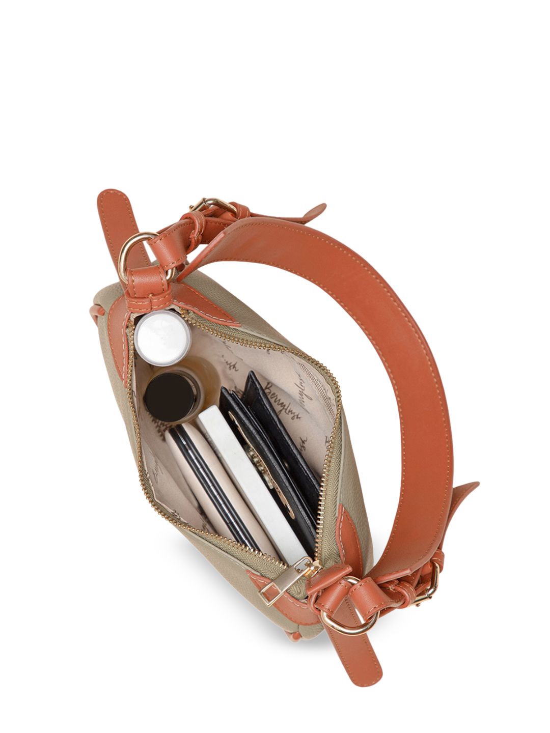 Berrylush Half Moon Handheld Bag