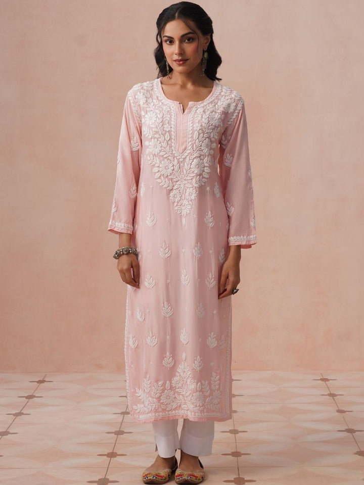 Rumah Wanita Chikankari Motif Etnik Bersulam Kurta Chikankari