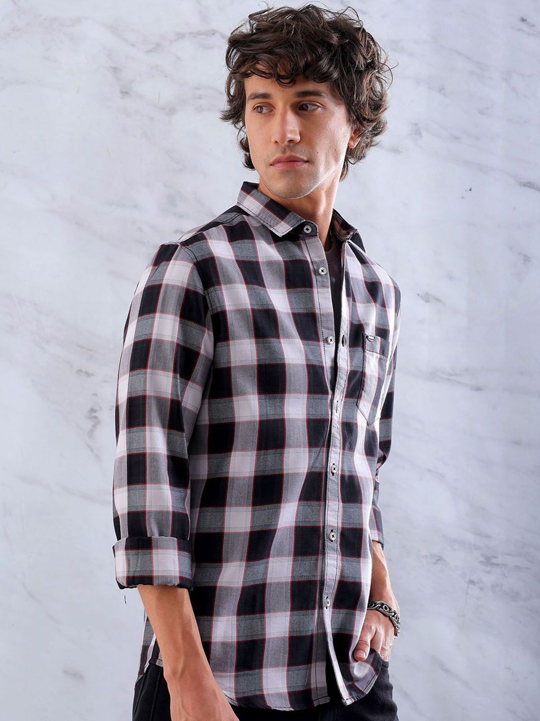 The Indian Garage Co Men Buffalo Checks Casual Shirt