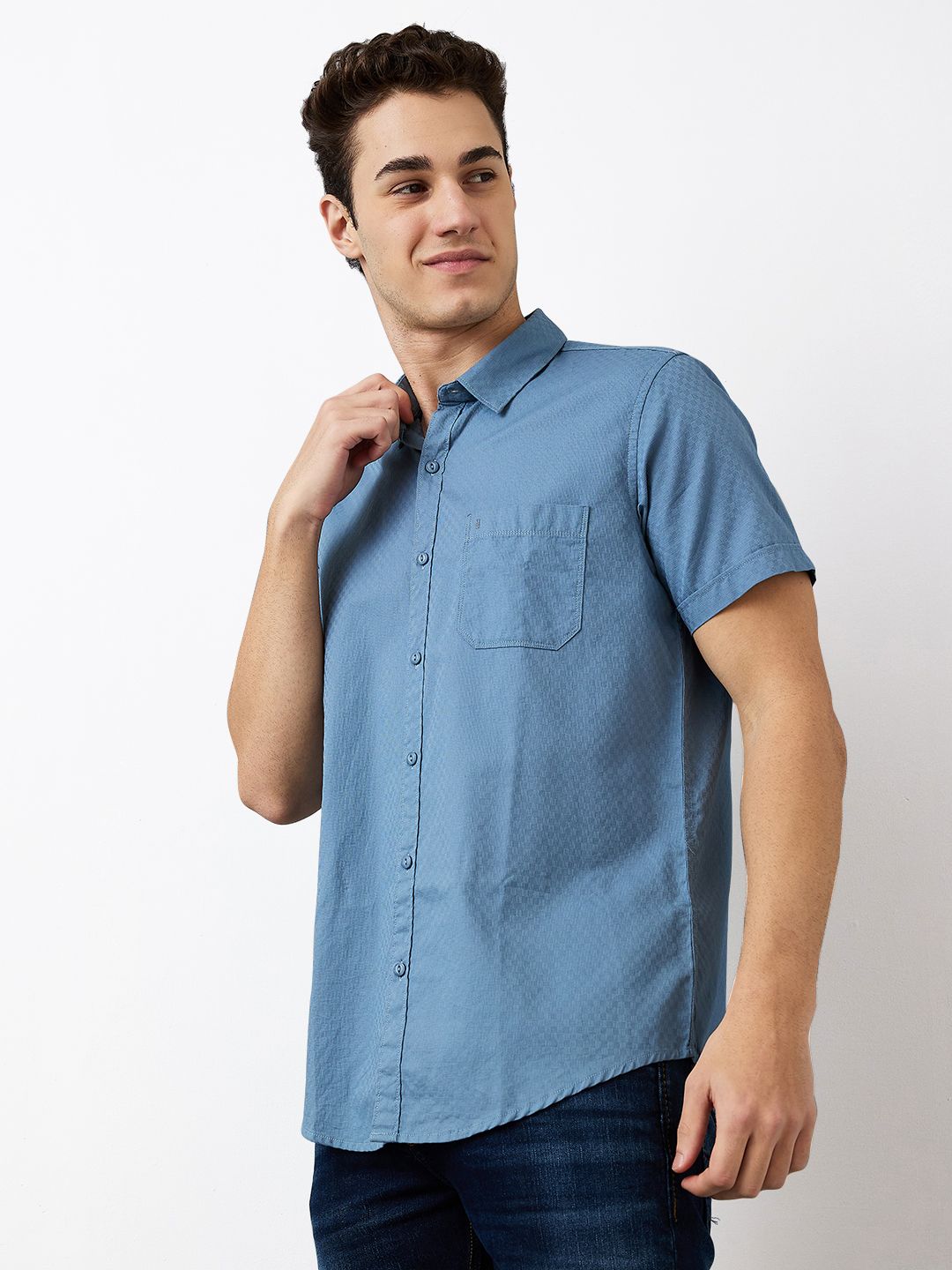 SPYKAR Men Spread Collar Textured Cotton Casual Shirt