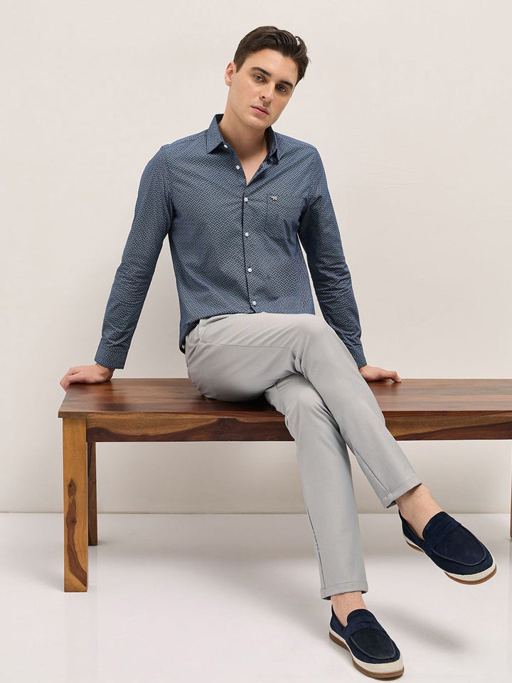 THE BEAR HOUSE Men Spread Collar Geometric Printed Pure Cotton Tailored Fit Formal Shirt