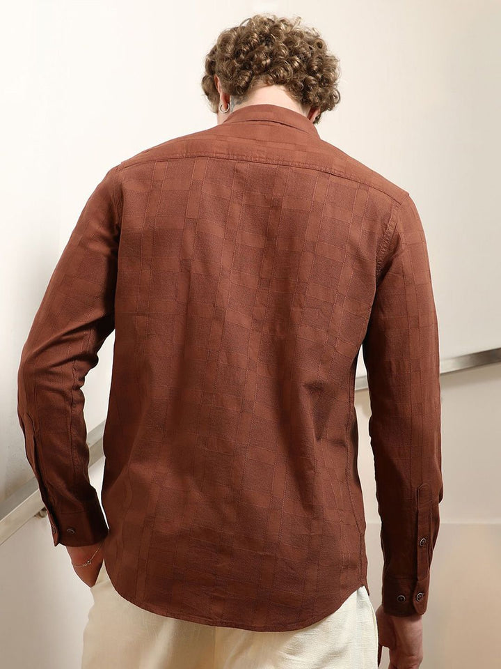 Campus Sutra Comfort Textured Spread Collar Cotton Casual Shirt