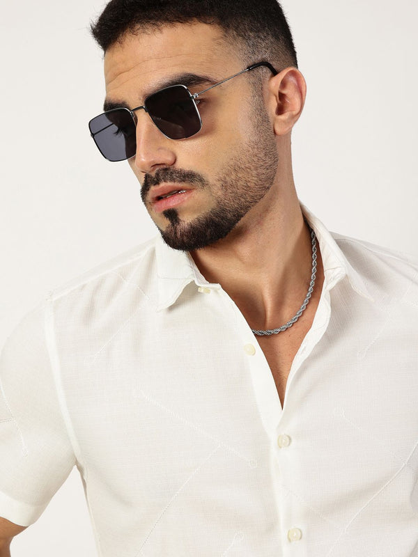 Thomas Scott Men Premium Spread Collar Textured Slim Fit Casual Shirt