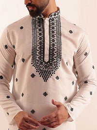 SOJANYA Floral Embroidered Mandarin Collar Mirror Work Kurta With Pyjamas