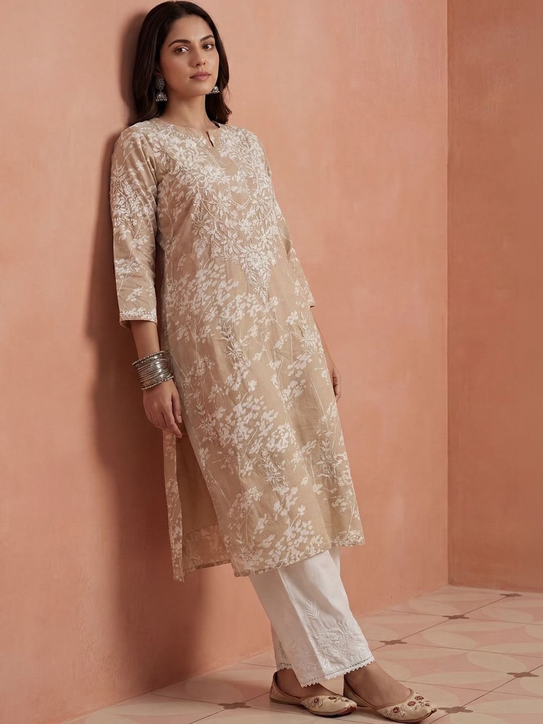 House of Chikankari Women Embroidered Thread Work Kurta