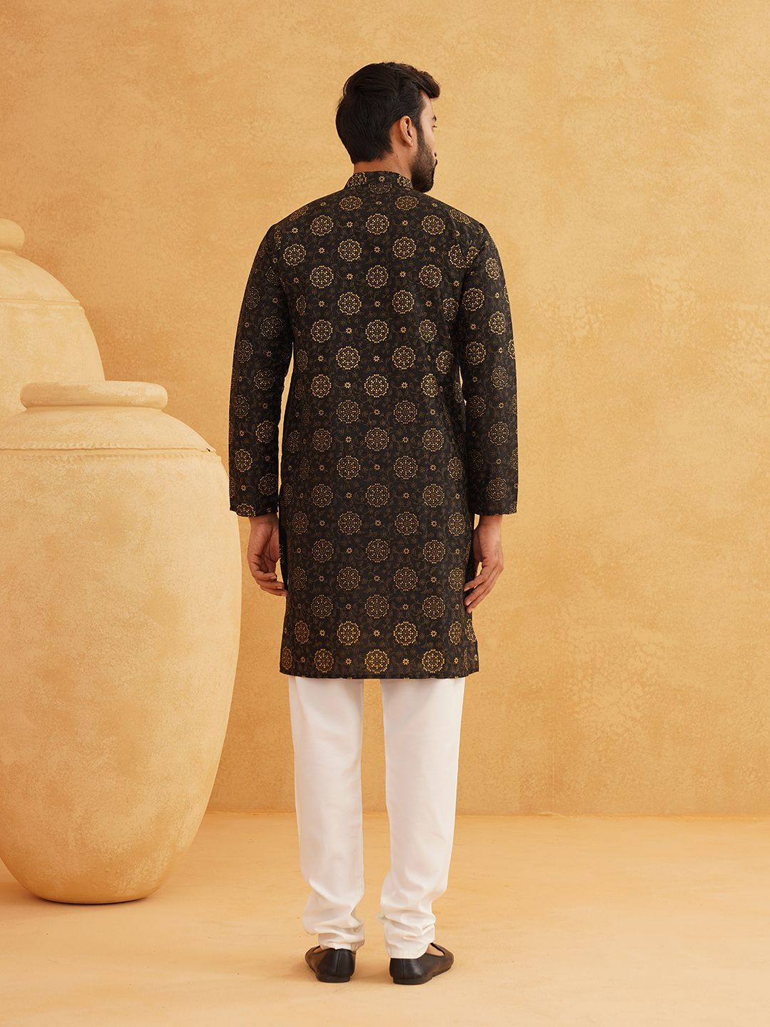 SOJANYA Floral Printed Mandarin Collar Straight Kurta With Churidar