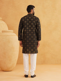 SOJANYA Floral Printed Mandarin Collar Straight Kurta With Churidar