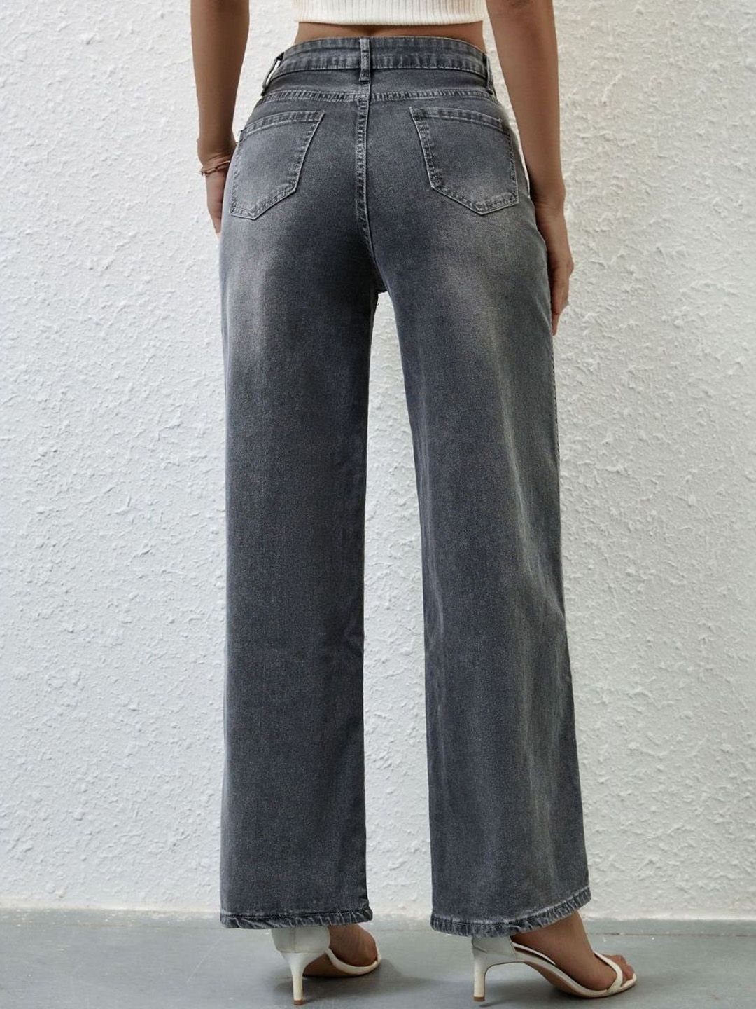 all about you Women Original Regular Fit Light Fade Mid-Rise Jeans