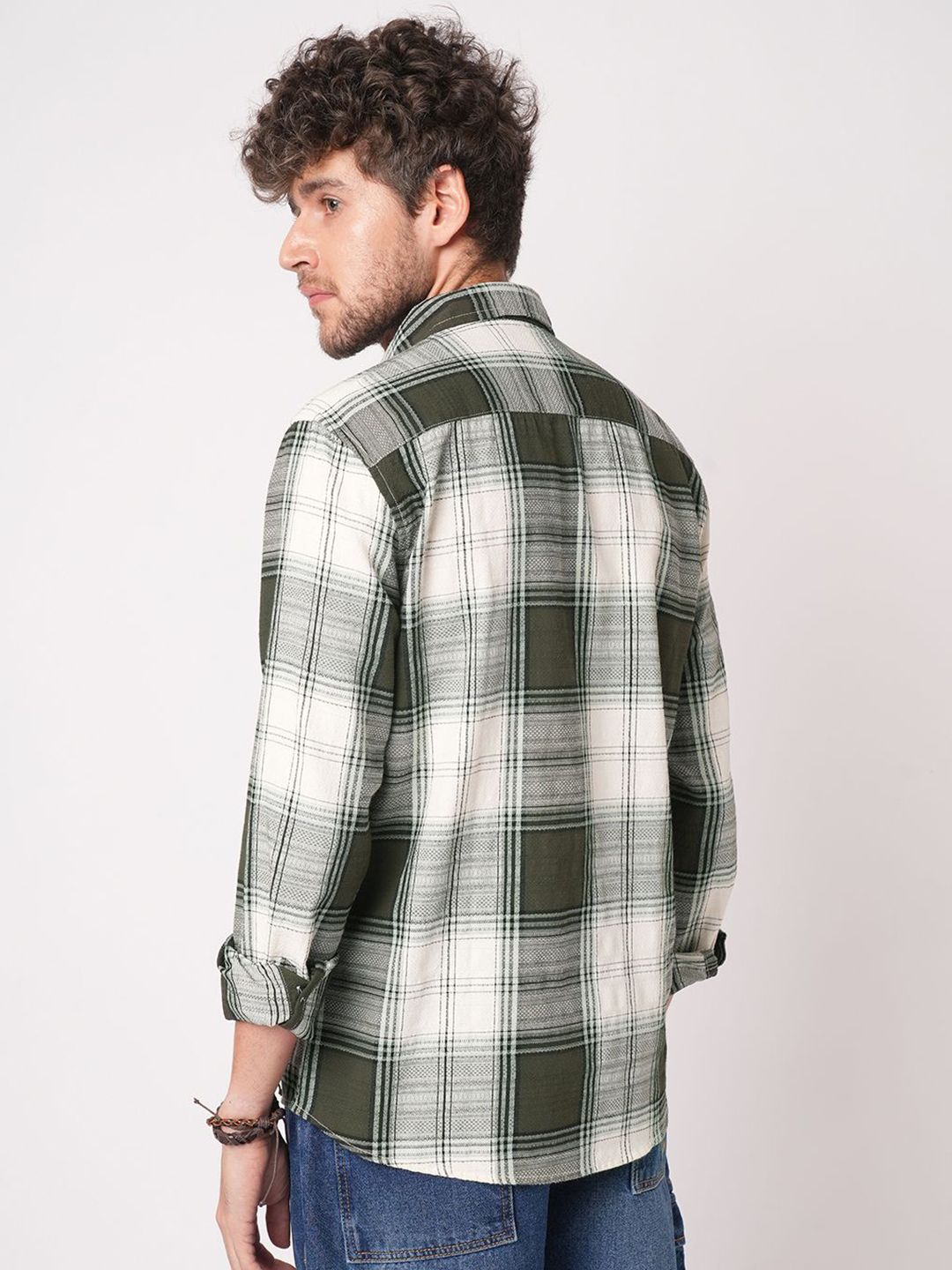 VASTRADO Classic Precision Weave Checked Slim Fit Jacquard Casual Shirt