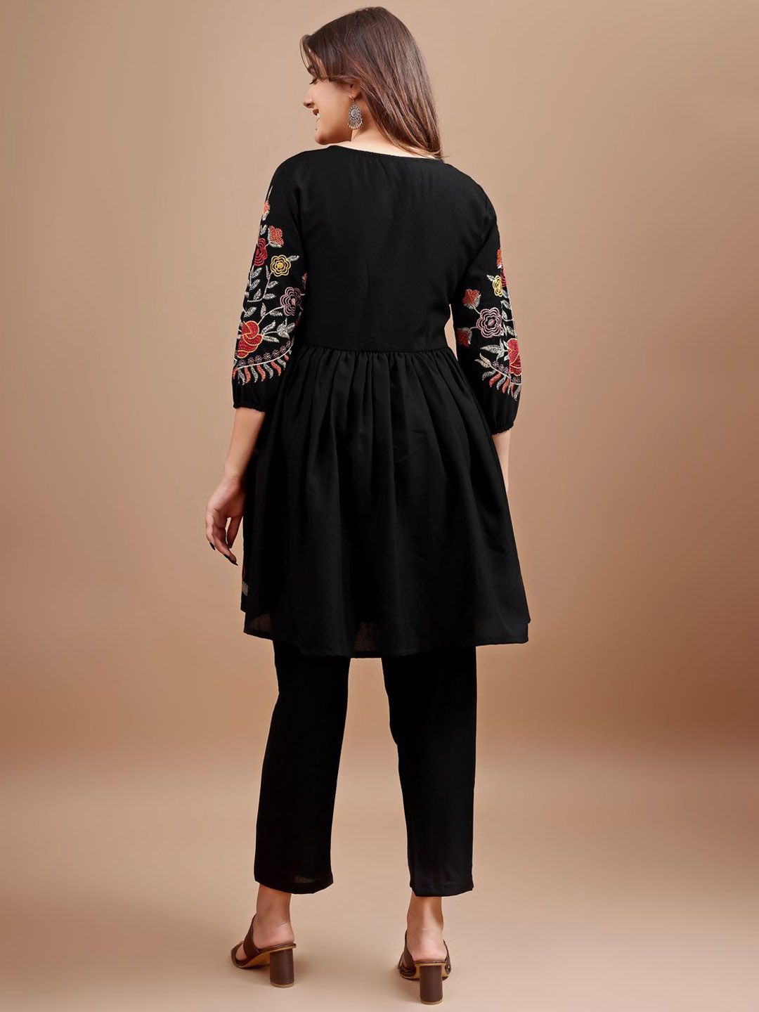 Tikhi Imli Floral Embroidered V-Neck Tunic With Trousers