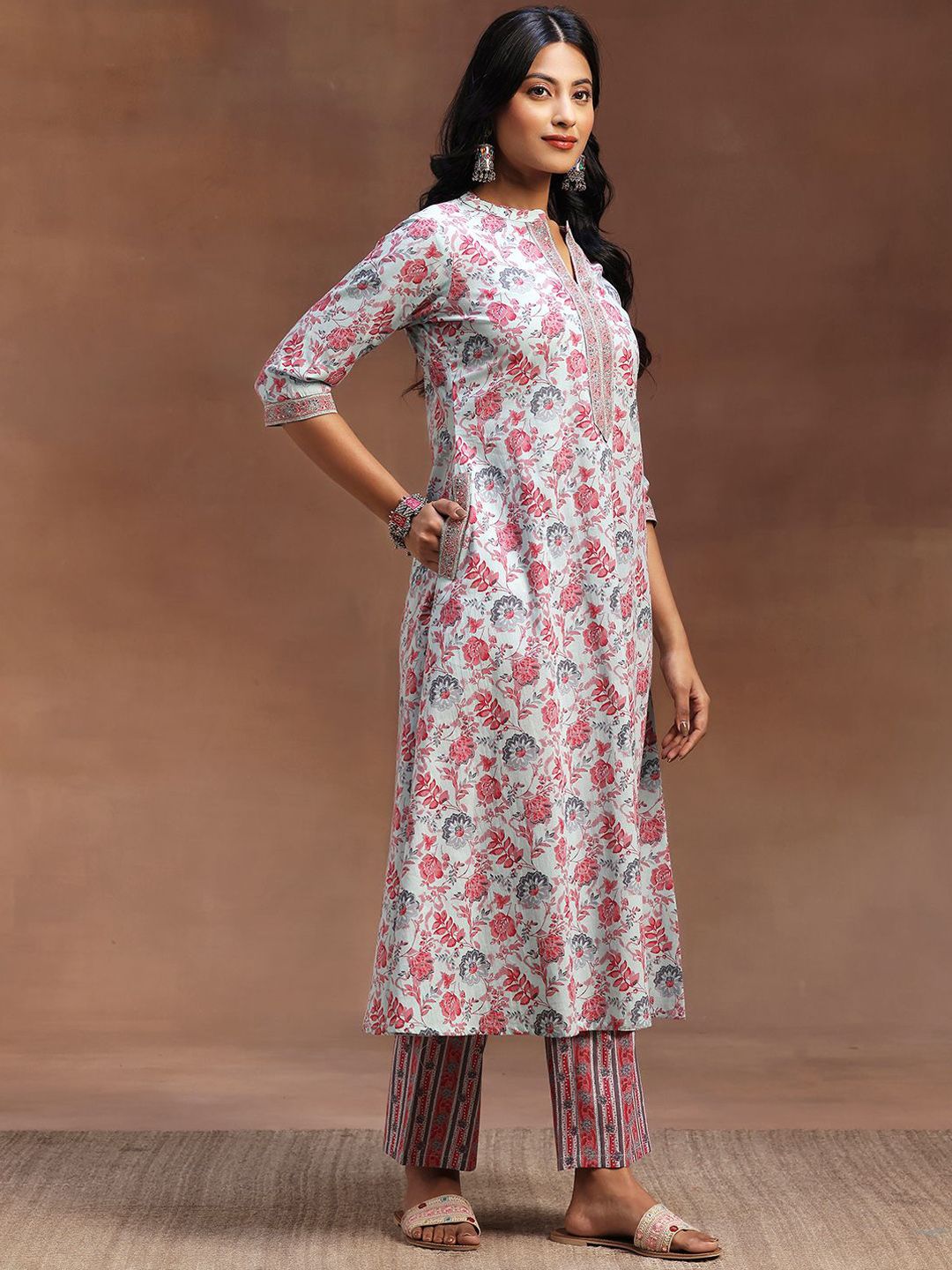 Libas Floral Printed Pure Cotton Kurta with Trousers & Dupatta