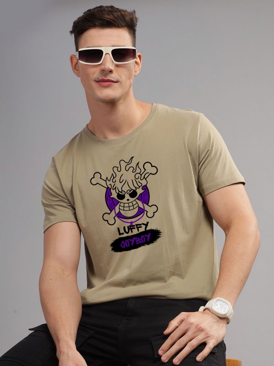 ADRO Men Typography Printed Applique T-shirt