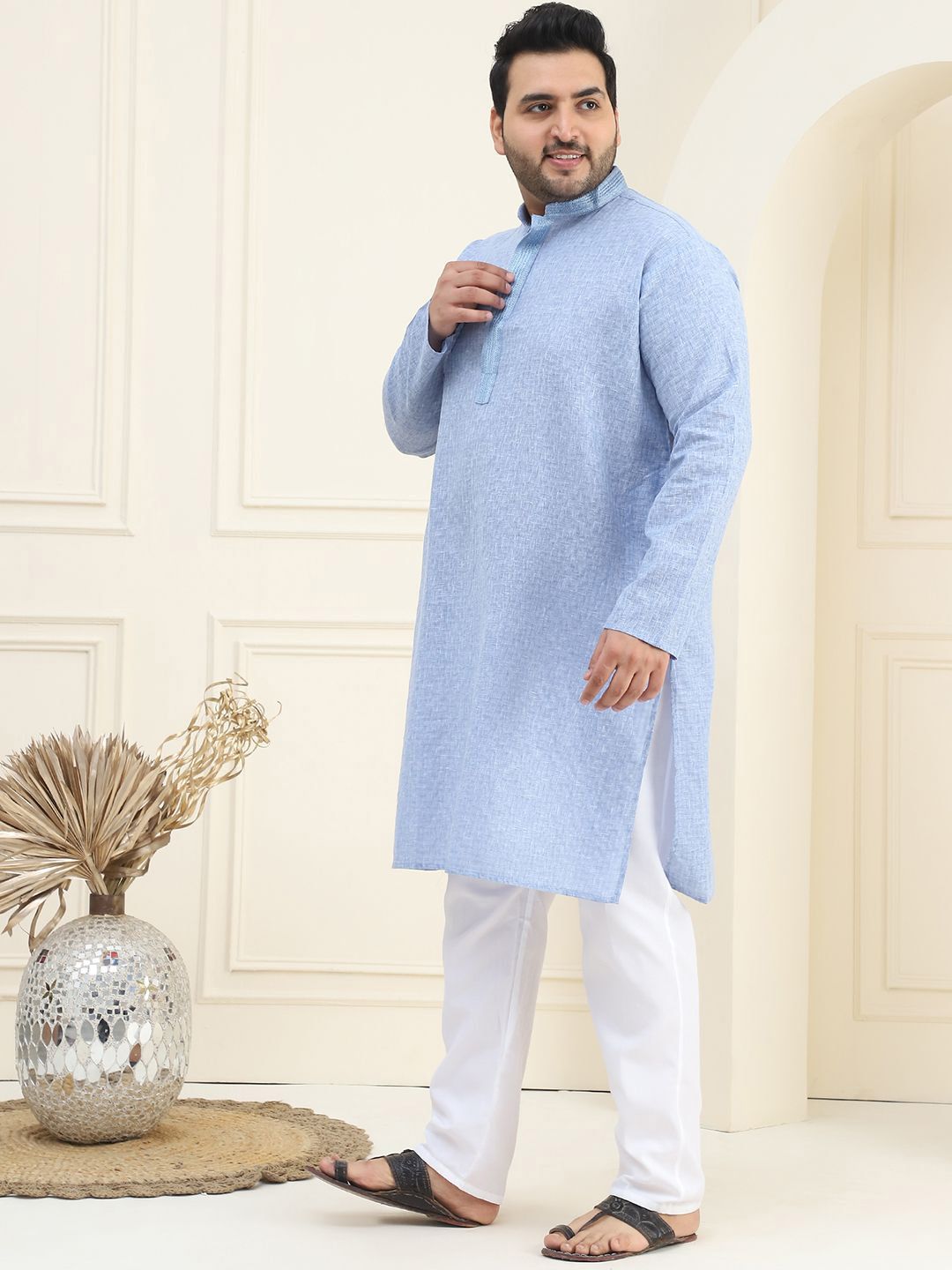 SOJANYA PLUS Checked Woven Design Pure Cotton Straight Kurta With Pyjama