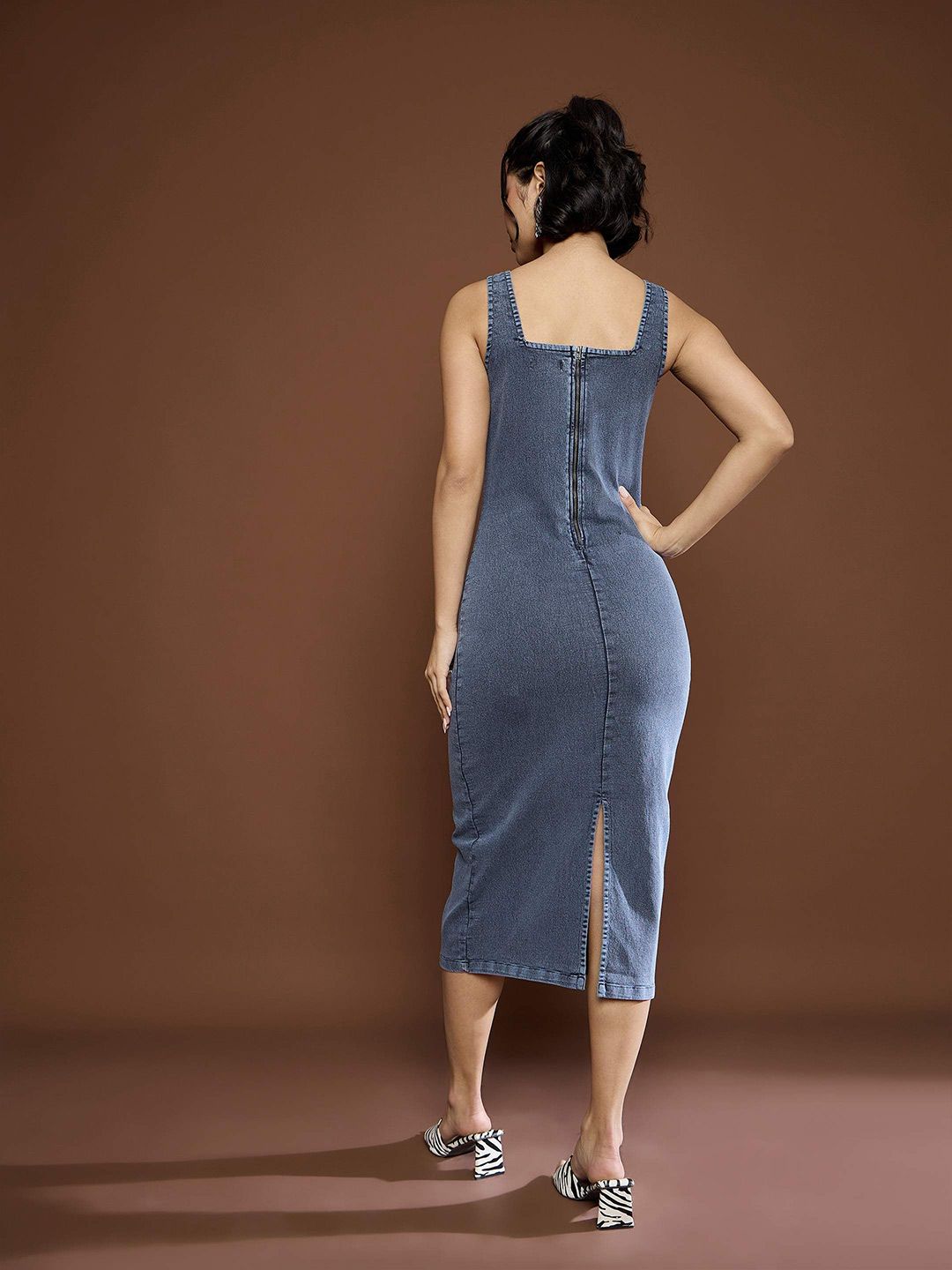 Sassafras Wanita Denim Bodycon Midi Dress