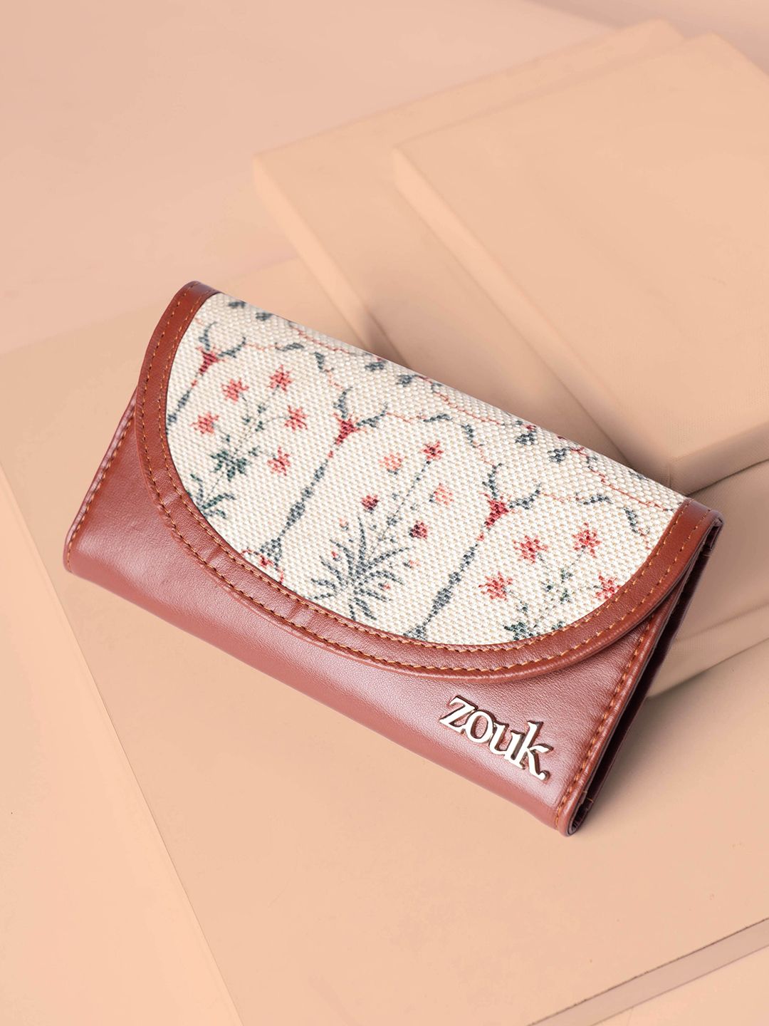 ZOUK Women Ethnic Motifs Printed Leather Card Holder