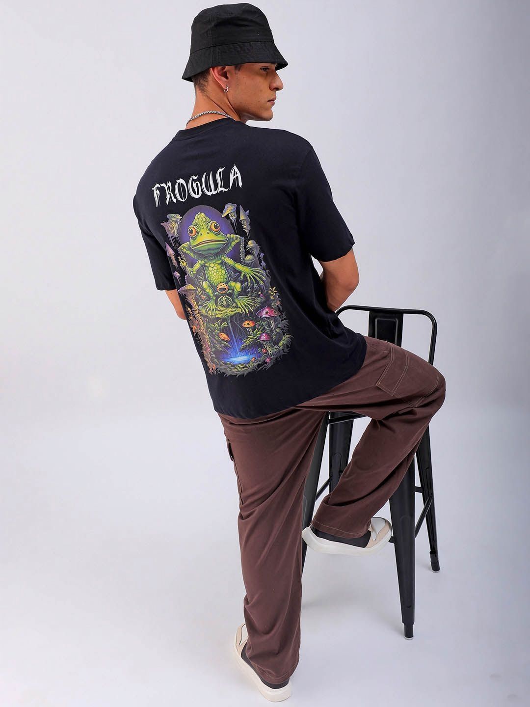 The Indian Garage Co Men Printed Raw Edge Boxy T-shirt