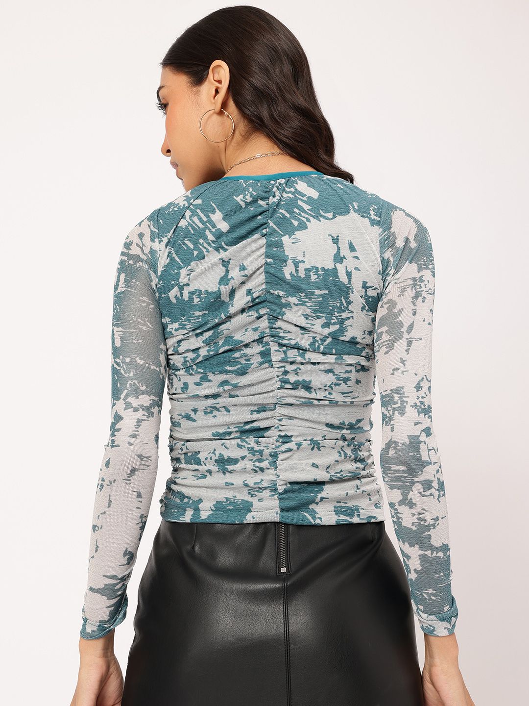 DressBerry Blank Canvas Abstract Print Ruched Top