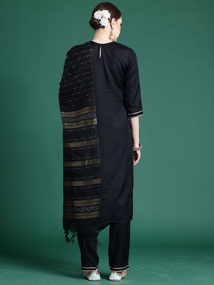 Indo Era Yoke Design Straight Pure Cotton Zari Kurta with Trousers & Dupatta