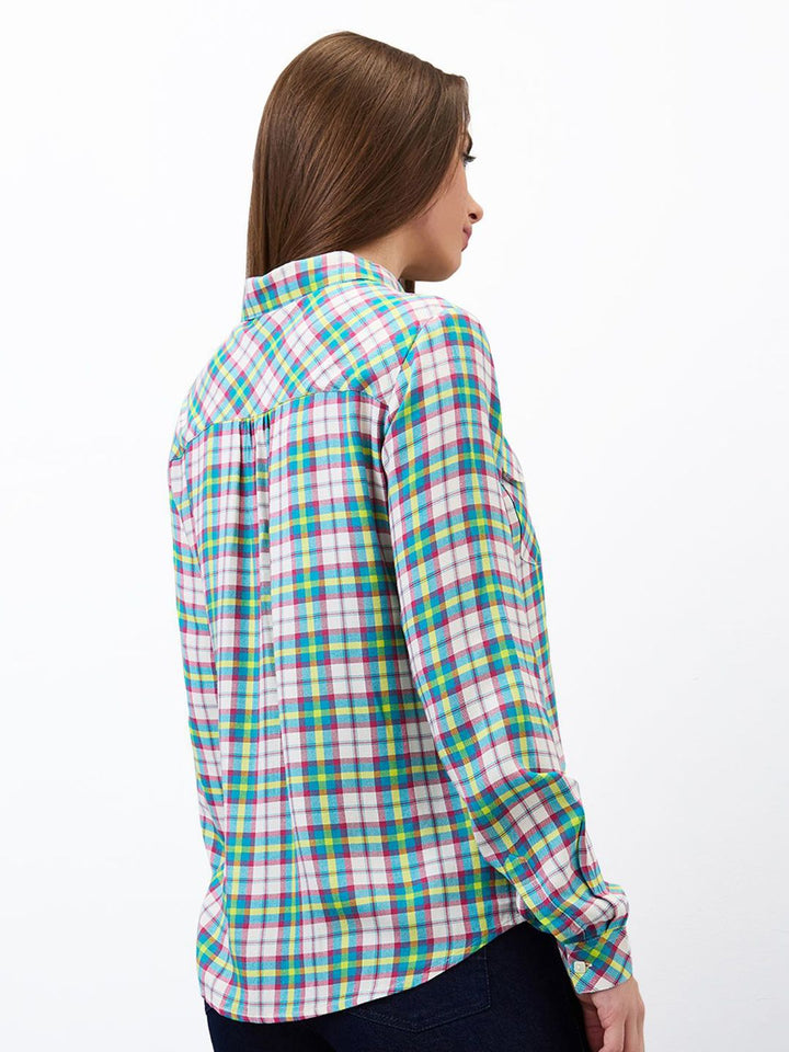 SPYKAR Women Regular Fit Spread Collar Checked Casual Shirt