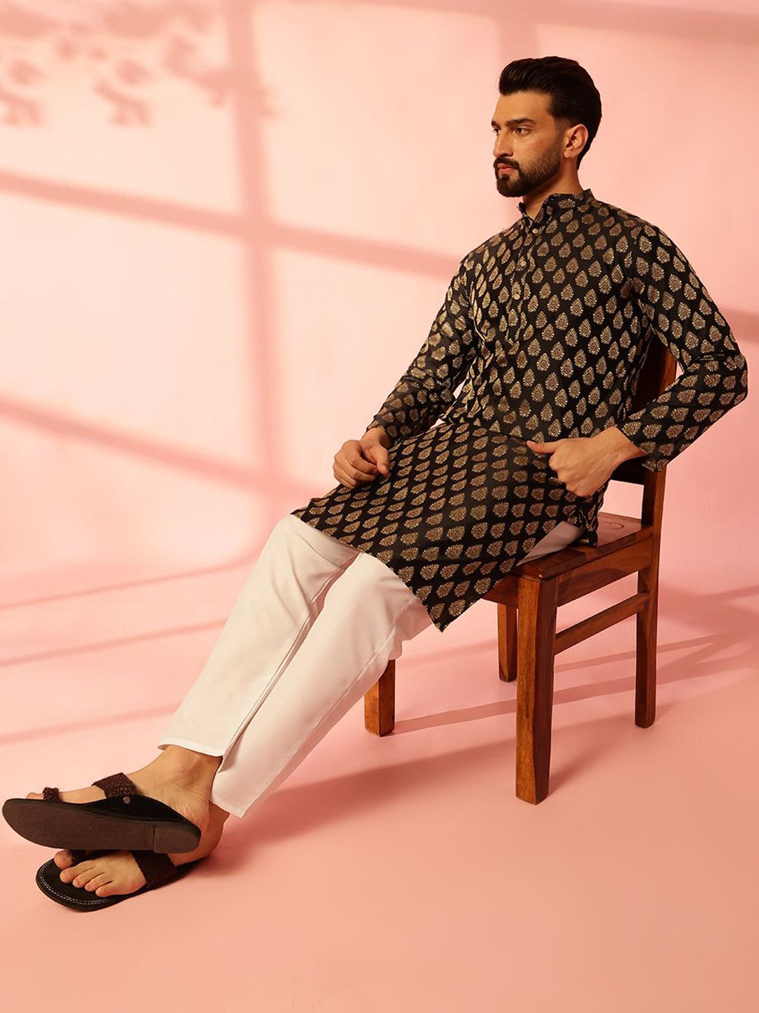 Anouk Ethnic Motifs Woven Design Jacquard Silk Straight Kurta