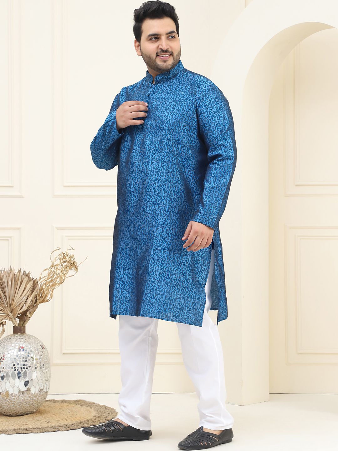 SOJANYA PLUS Rekaan Tenun Bunga Kurta Lurus Kolar Mandarin Dengan Pijama