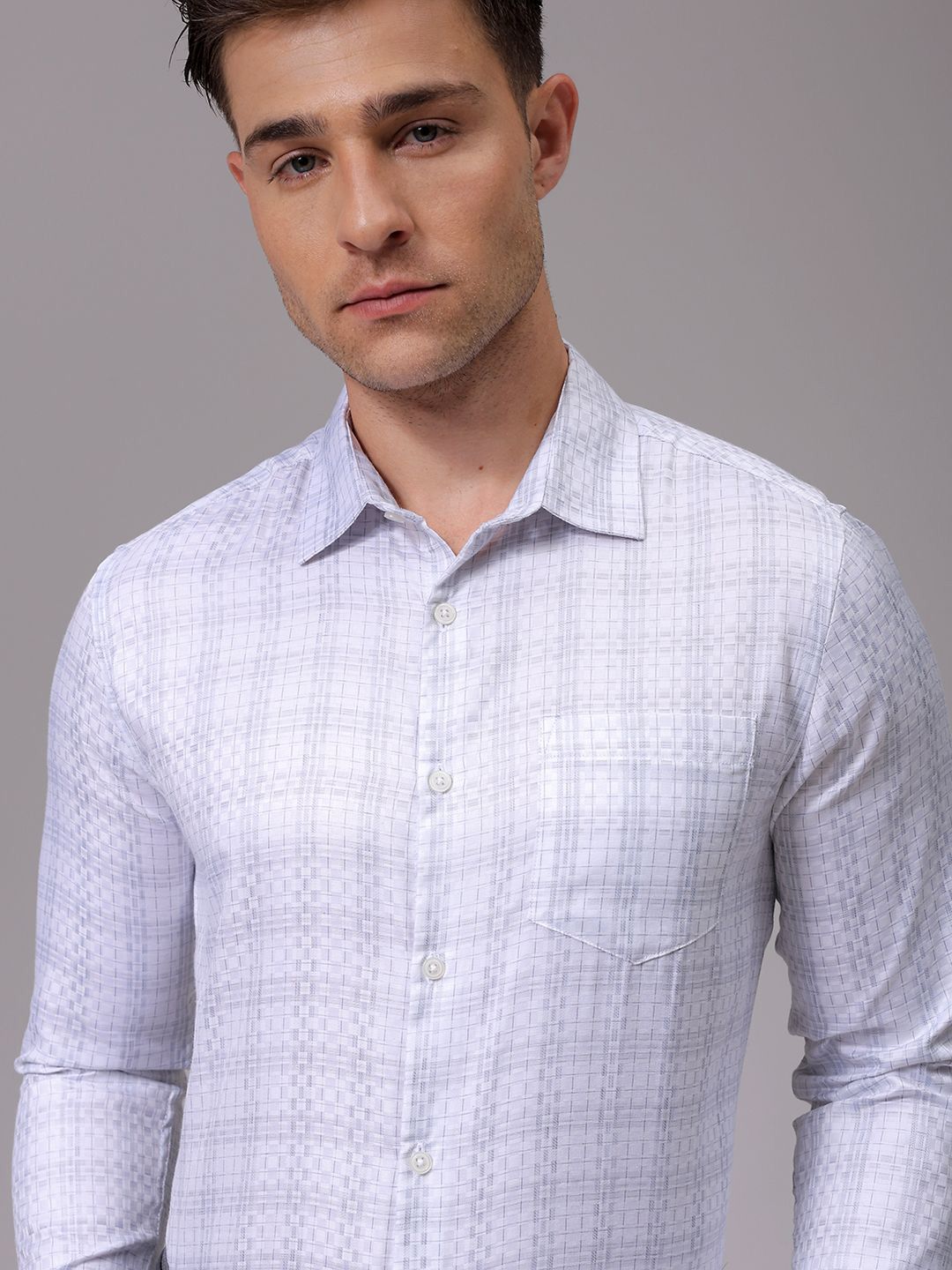 The Indian Garage Co. X Luxe Men Slim Fit Multi Stripes Opaque Striped Formal Shirt