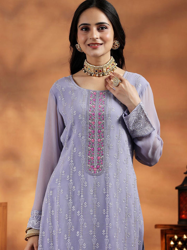 Libas Women Floral Embroidered Regular Thread Work Kurta with Trousers & With Dupatta